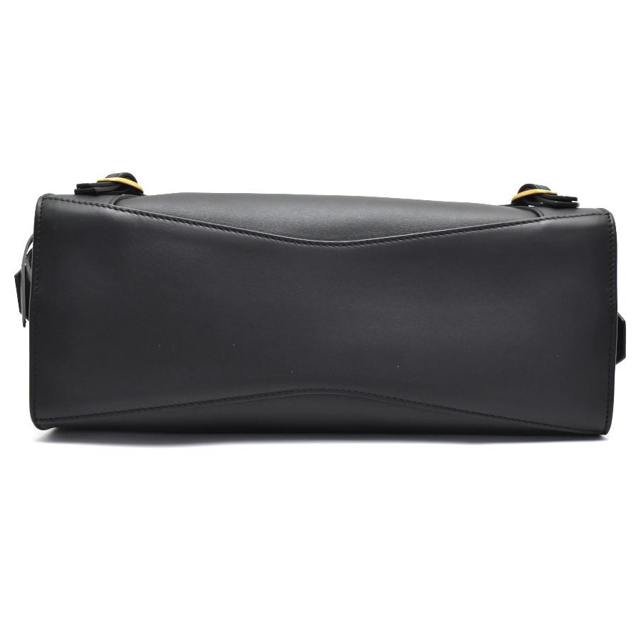 美品 バレンシアガ シティ クラシック メンズ ビジネスバッグ ２室 ブラック 美品 バレンシアガ シティ クラシック メンズ ビジネスバッグ 2