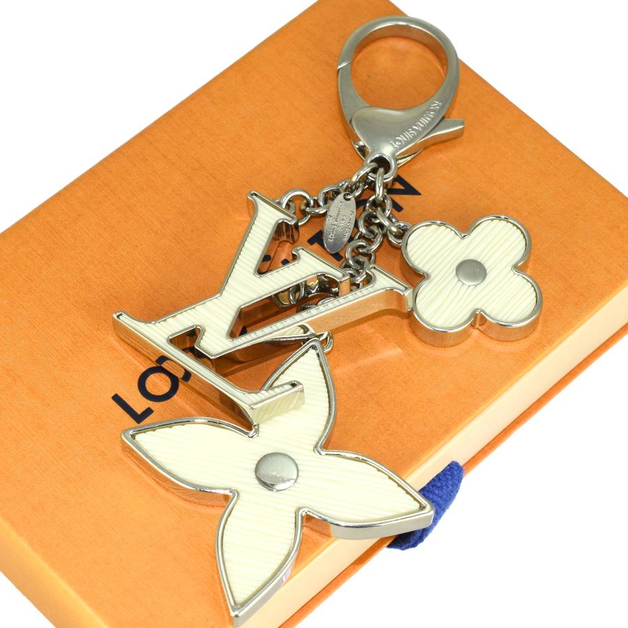 ルイヴィトン ビジューサックフルールドゥ エピ チャーム M65085 イヴォワール ホワイト LOUIS VUITTON ルイヴィトン ビジューサックフルールドゥ エピ チャーム M65085 イヴォワール ホワイト LOUIS VUITTON