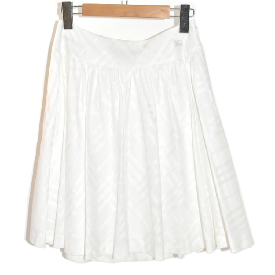 未使用品 バーバリーロンドンブルーレーベル スカート チェック リボン  