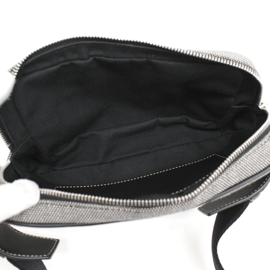 BURBERRY（バーバリー） 新品同様 ベルトバッグ ボディバッグ 8050816