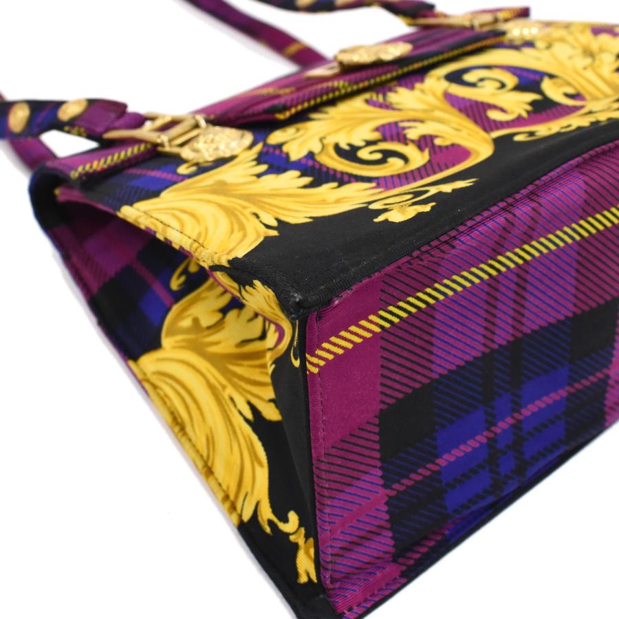 GIANNI VERSACE 1点限定 ヴェルサーチ ショルダーバッグ 肩掛け GIANNI VERSACE 1点限定 ヴェルサーチ ショルダーバッグ 肩掛け