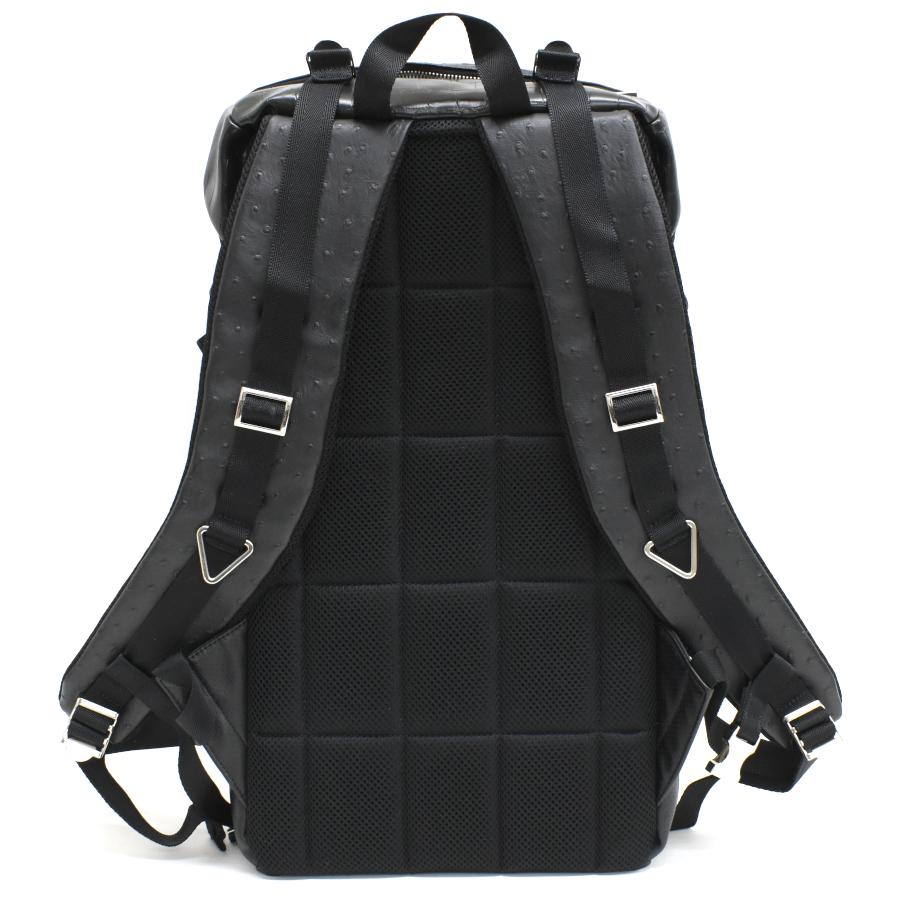 ISSEY MIYAKE（イッセイミヤケ） バックパック ラージ リュックサック