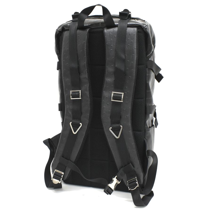 ISSEY MIYAKE（イッセイミヤケ） バックパック ラージ リュックサック