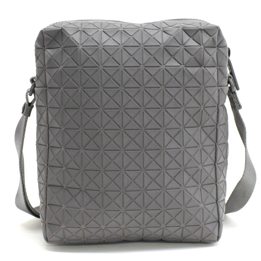 BAO ISSEY MIYAKE イッセイミヤケ VOYAGER クロスボディ ショルダー