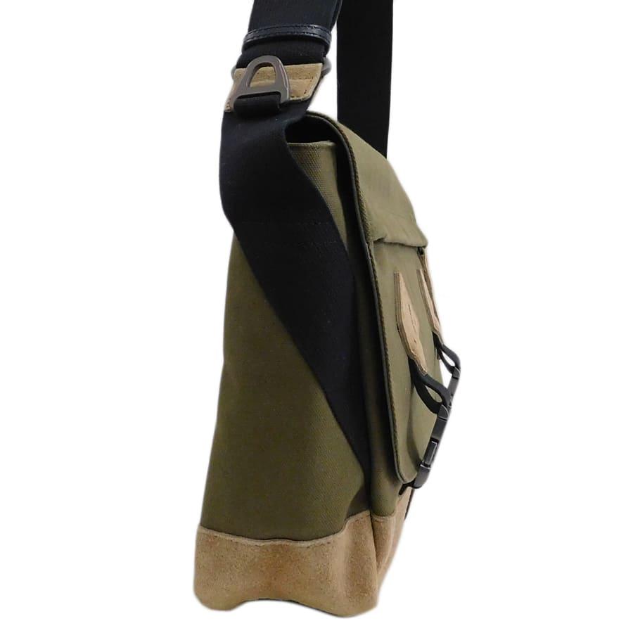 Hunting World（ハンティング・ワールド） 新品同様 ショルダーバッグ