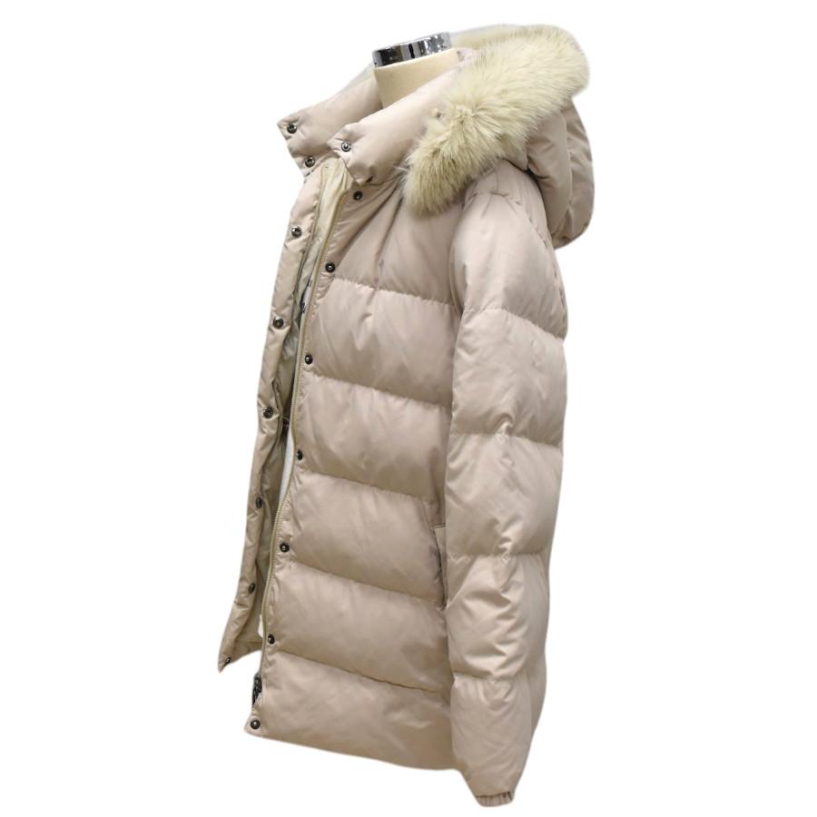 MONCLER ダウンジャケット ベージュ ファー付き レディースサイズ1 MONCLER モンクレール ファーダウンジャケット ショート Wジップ