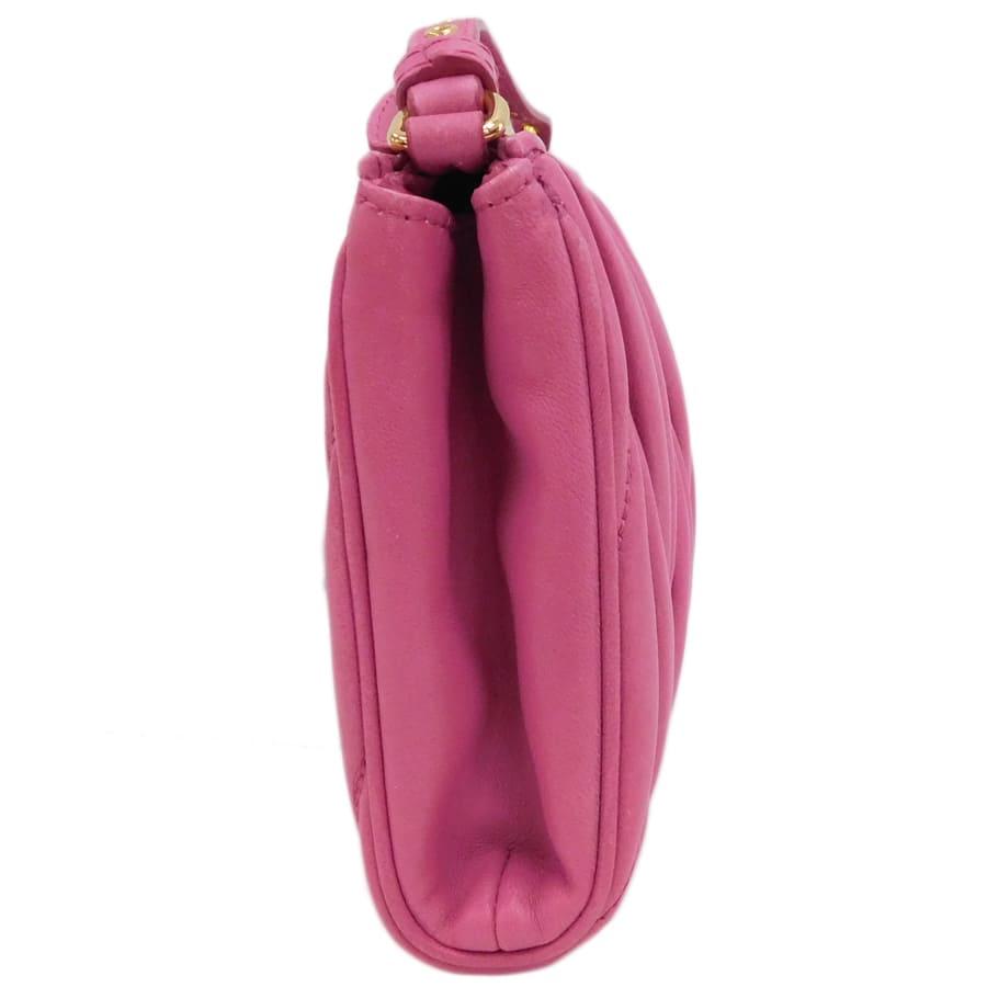miu miu（ミュウミュウ） クラッチバッグ 5N1455 ピンク系 レザー