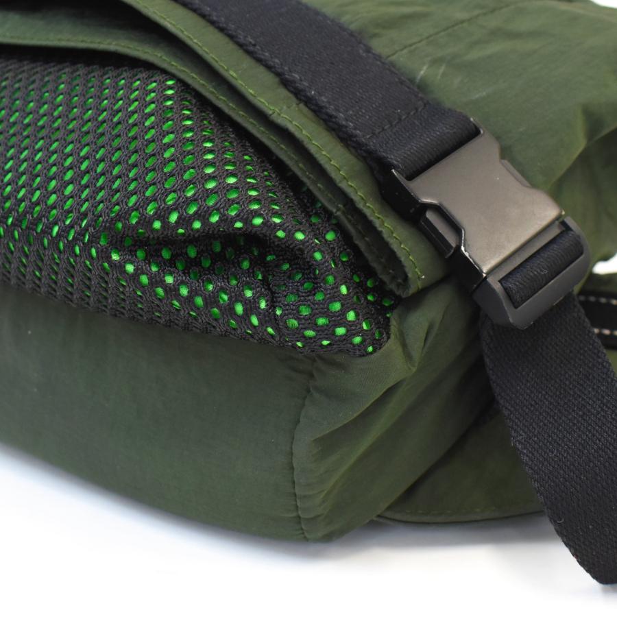 BOTTEGA VENETA（ボッテガ・ヴェネタ） ボディバッグ ウエストポーチ