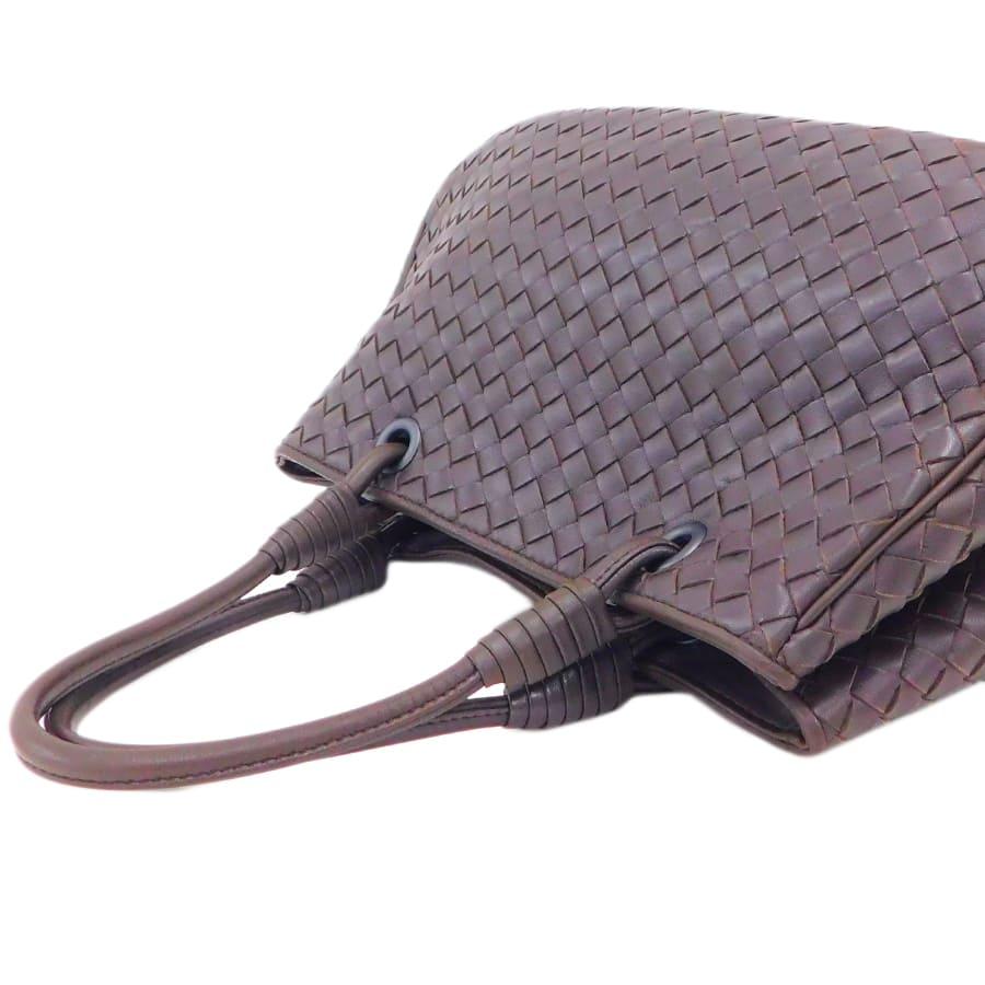 BOTTEGA VENETA（ボッテガ・ヴェネタ） 新品同様 サッチェル