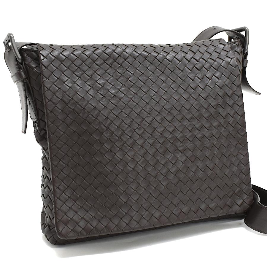 BOTTEGA VENETA（ボッテガ・ヴェネタ） クロスボディ ショルダーバッグ 