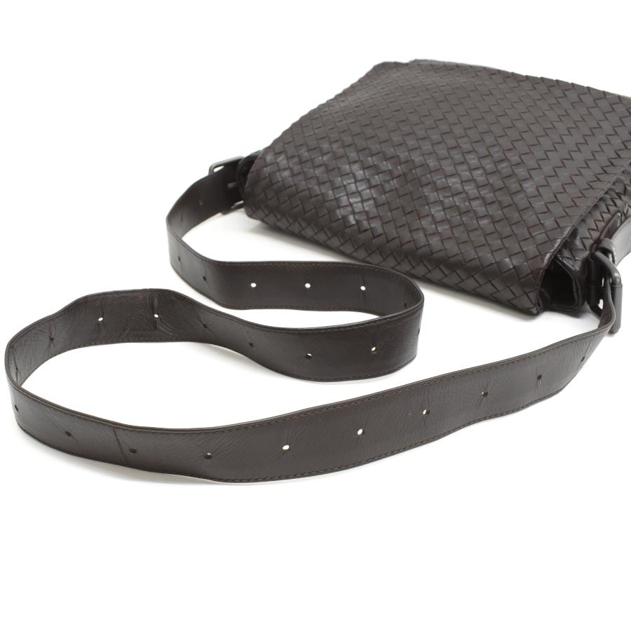 BOTTEGA VENETA（ボッテガ・ヴェネタ） クロスボディ ショルダーバッグ