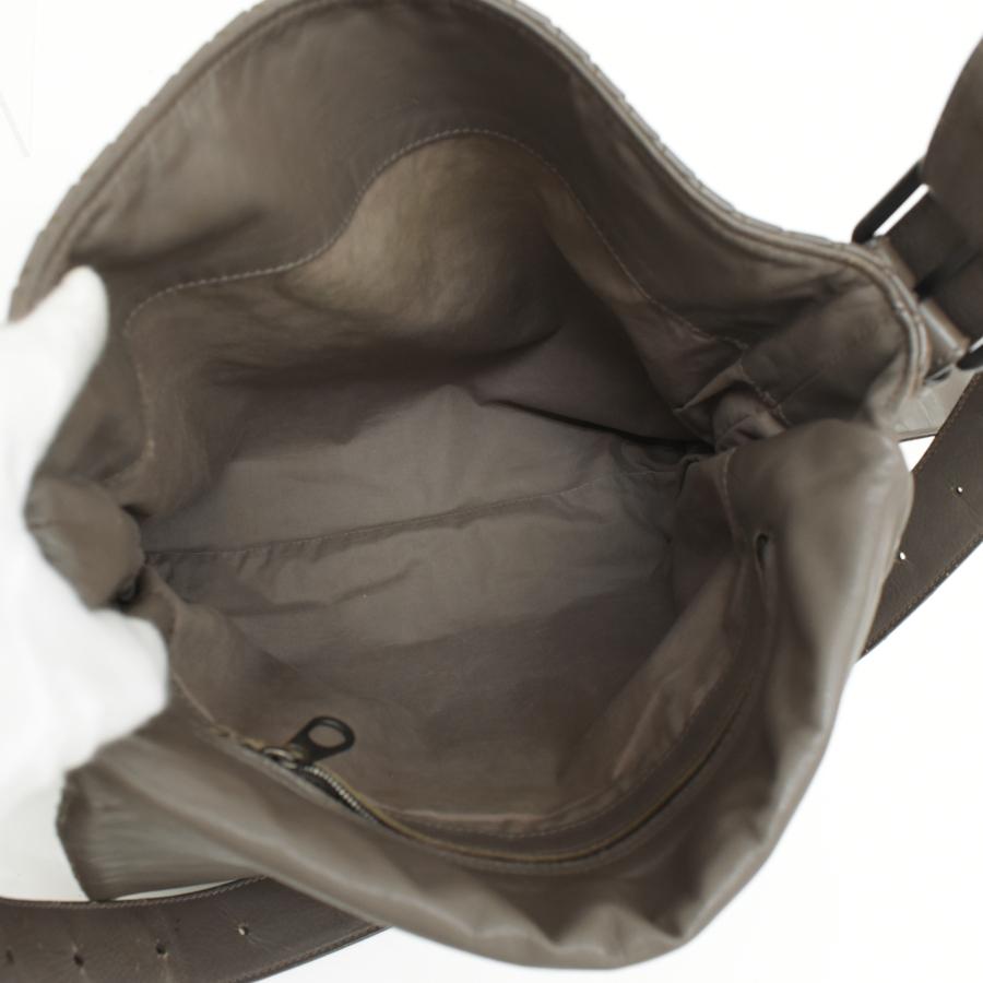 Bottega Veneta イントレチャートクロスショルダーバッグ BOTTEGA VENETA（ボッテガ・ヴェネタ） クロスボディ ショルダーバッグ