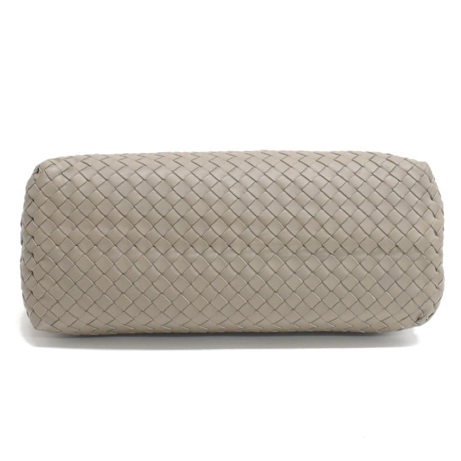 BOTTEGA VENETA（ボッテガ・ヴェネタ） チェーン ハンドバッグ