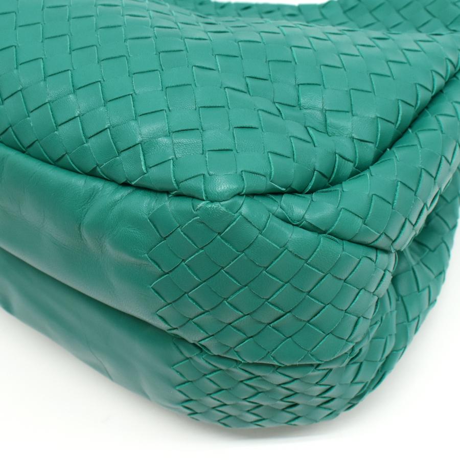 BOTTEGA VENETA（ボッテガ・ヴェネタ） ミディアム カンパーナ