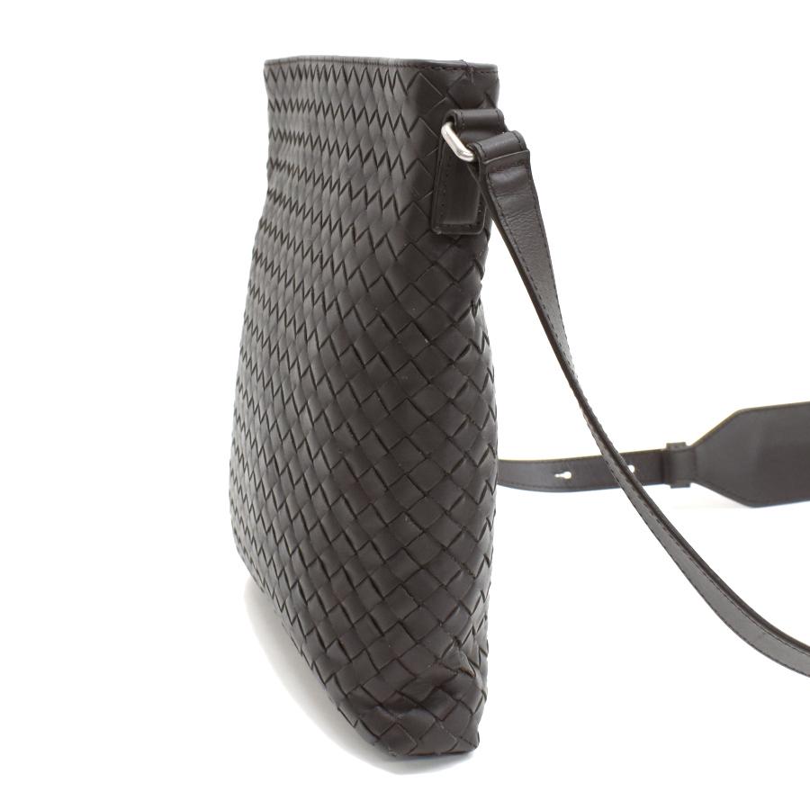 BOTTEGA VENETA（ボッテガ・ヴェネタ） 新品同様 ショルダーバッグ