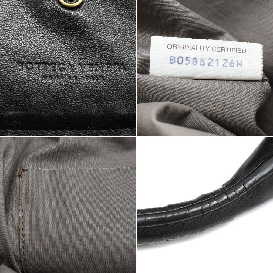 BOTTEGA VENETA（ボッテガ・ヴェネタ） イントレチャート バーティカル