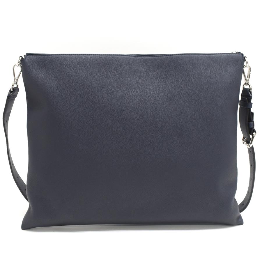 FENDI（フェンディ） 新品同様 メッセンジャー ショルダーバッグ 