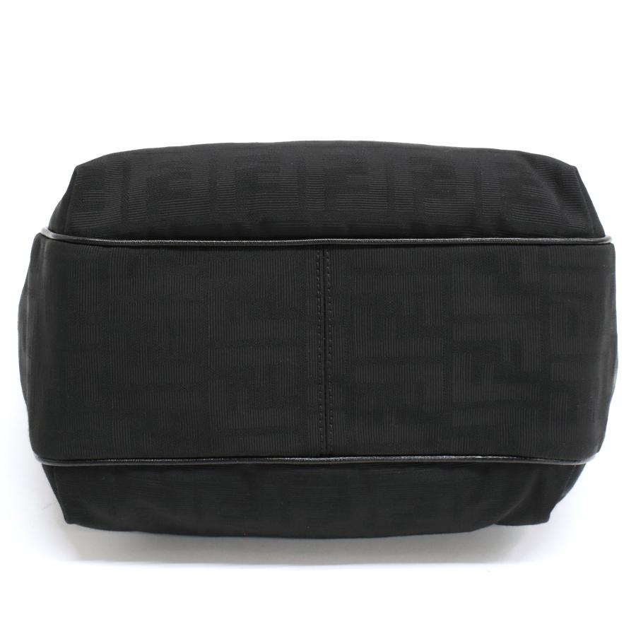 FENDI（フェンディ） ズッカ ハンドバッグ ショルダーバッグ 8BH156