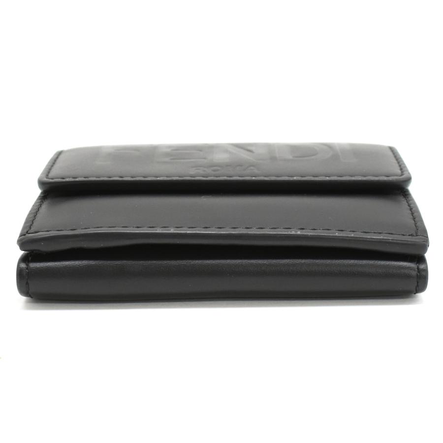 FENDI ブラック 三つ折り財布 コンパクトウォレット シグネチャー ロゴ FENDI（フェンディ） 新品同様 三つ折り財布 コンパクトウォレット