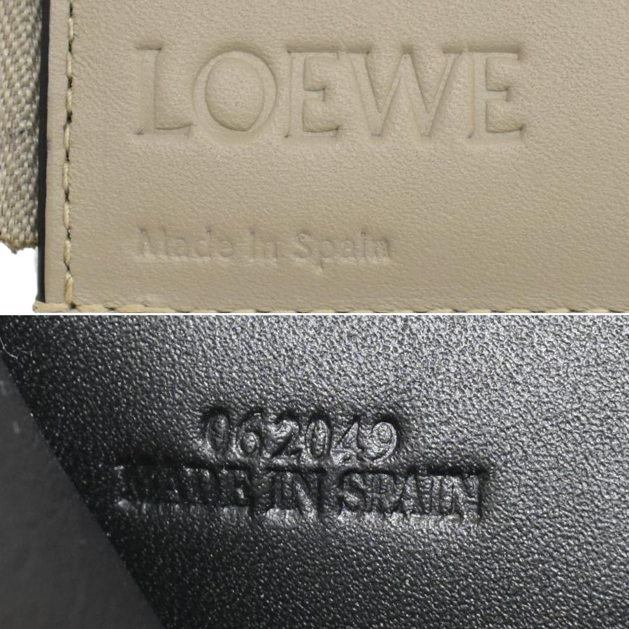 ロエベ✨リピート アナグマラム 総柄 エンボス グレー系　レザー 三つ折り財布 LOEWE（ロエベ） リピート トライフォールド ウォレット 三つ折り財布