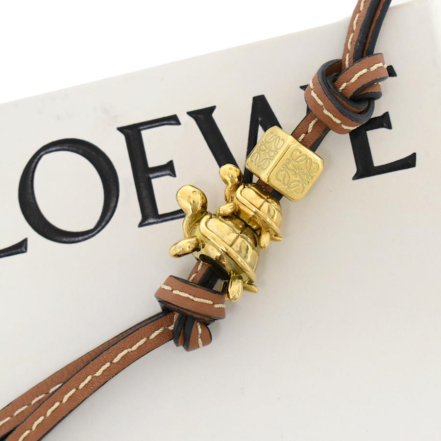 LOEWE（ロエベ） 新品同様 スモール アナグラム ストラップ タートル
