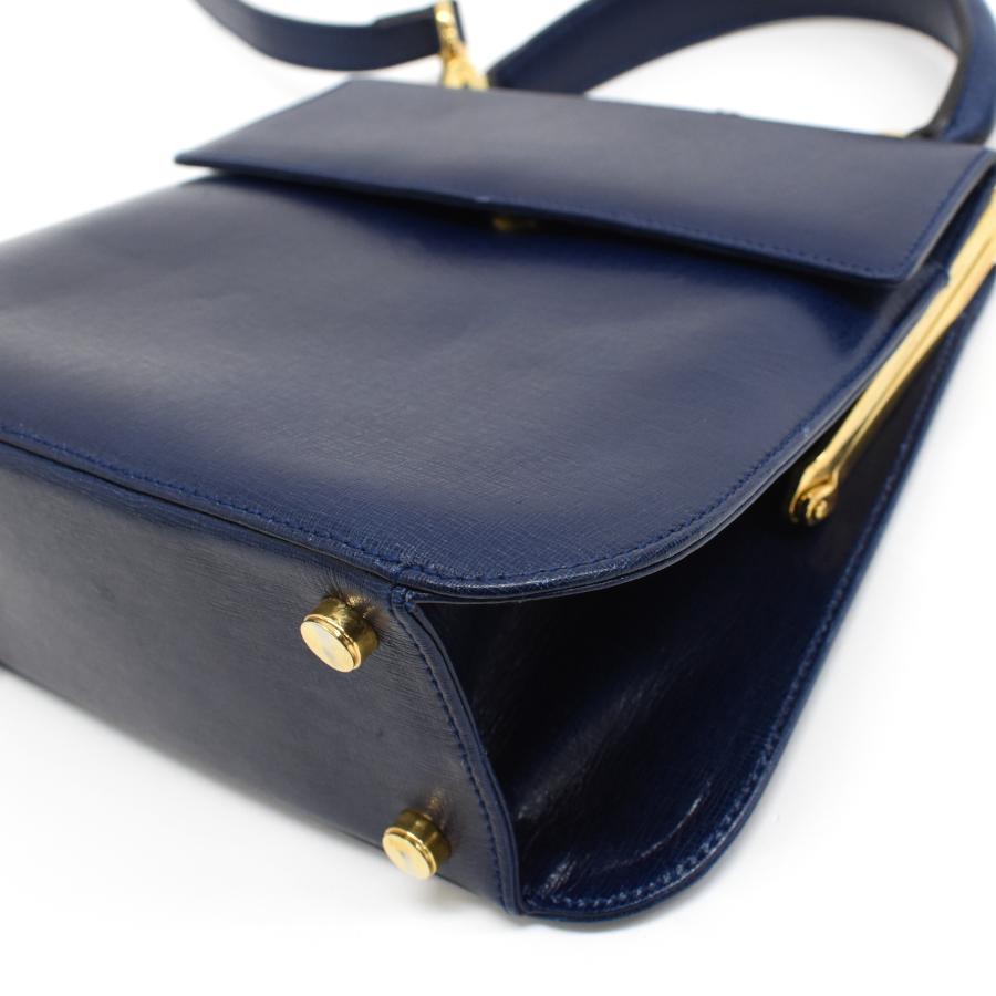 サルヴァトーレフェラガモ ハンドバッグ サルバトーレフェラガモハンドバッグトリフォリオミニバッグガンチーニ