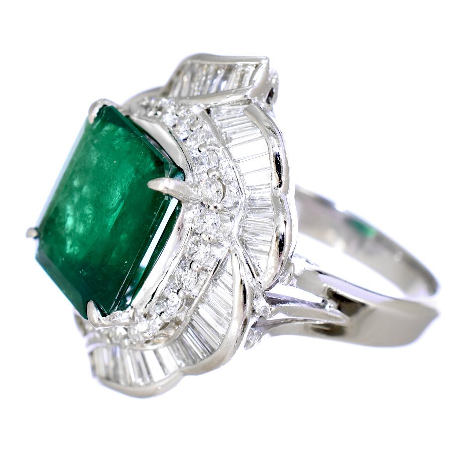 リング 指輪 プラチナ Pt900 エメラルド 4.52ct ダイヤモンド 1.50ct  