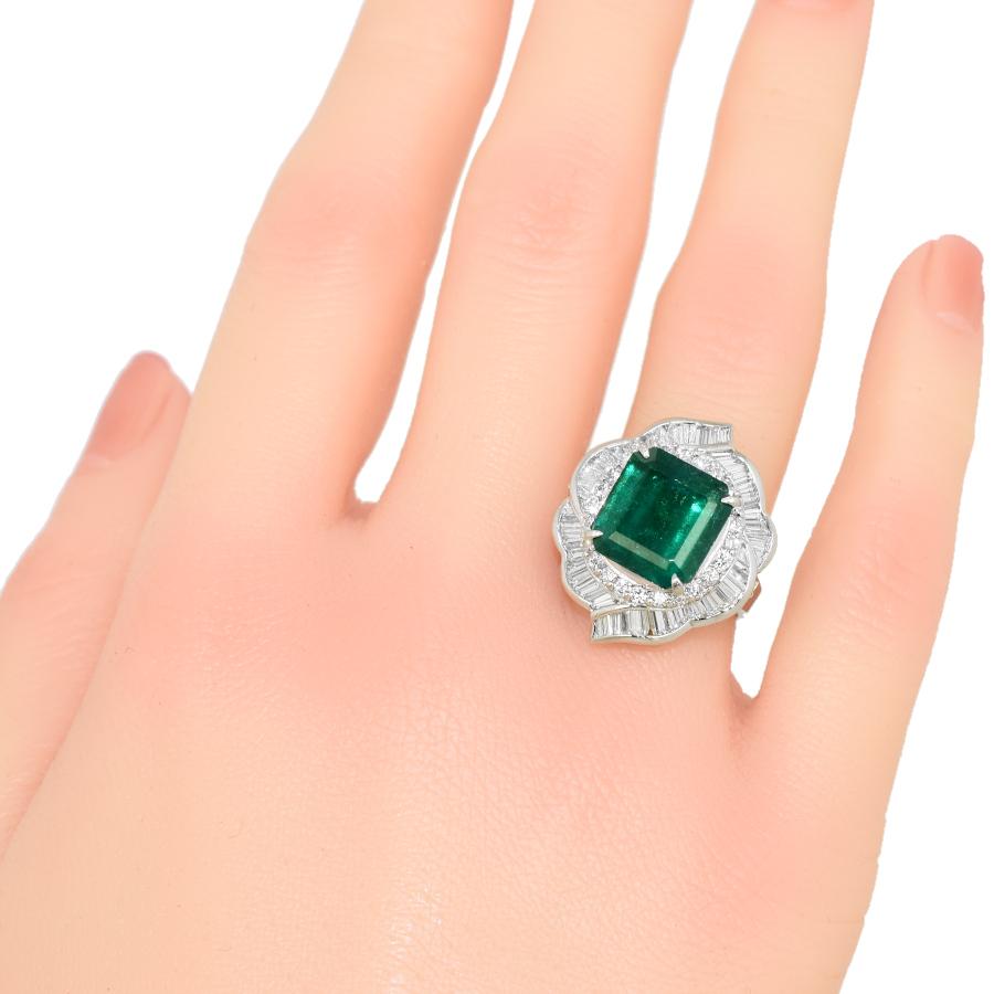 リング 指輪 プラチナ Pt900 エメラルド 4.52ct ダイヤモンド 1.50ct  