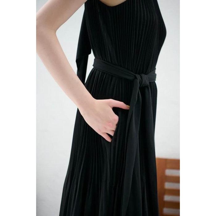 Estella.K エステラケー のネックチェーンアコーディオンプリーツ 