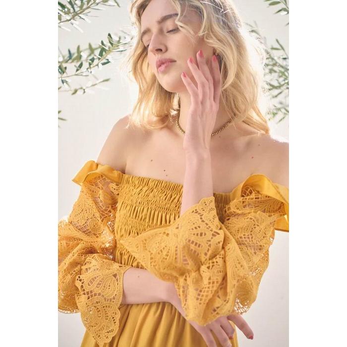 Estella.K エステラケー のオフショルカットワークドレス COLOR : O 