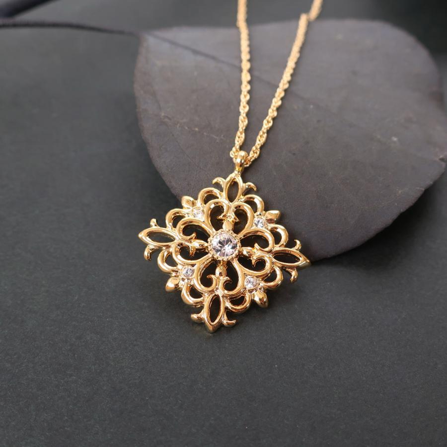 Melody Accessory（メロディーアクセサリー） ロングネックレス