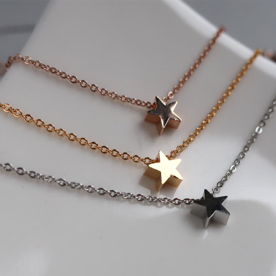 Melody Accessory ネックレス 星 日本製 K18GP プチ スター Melody Accessory ネックレス 星 日本製 K18GP プチ スター