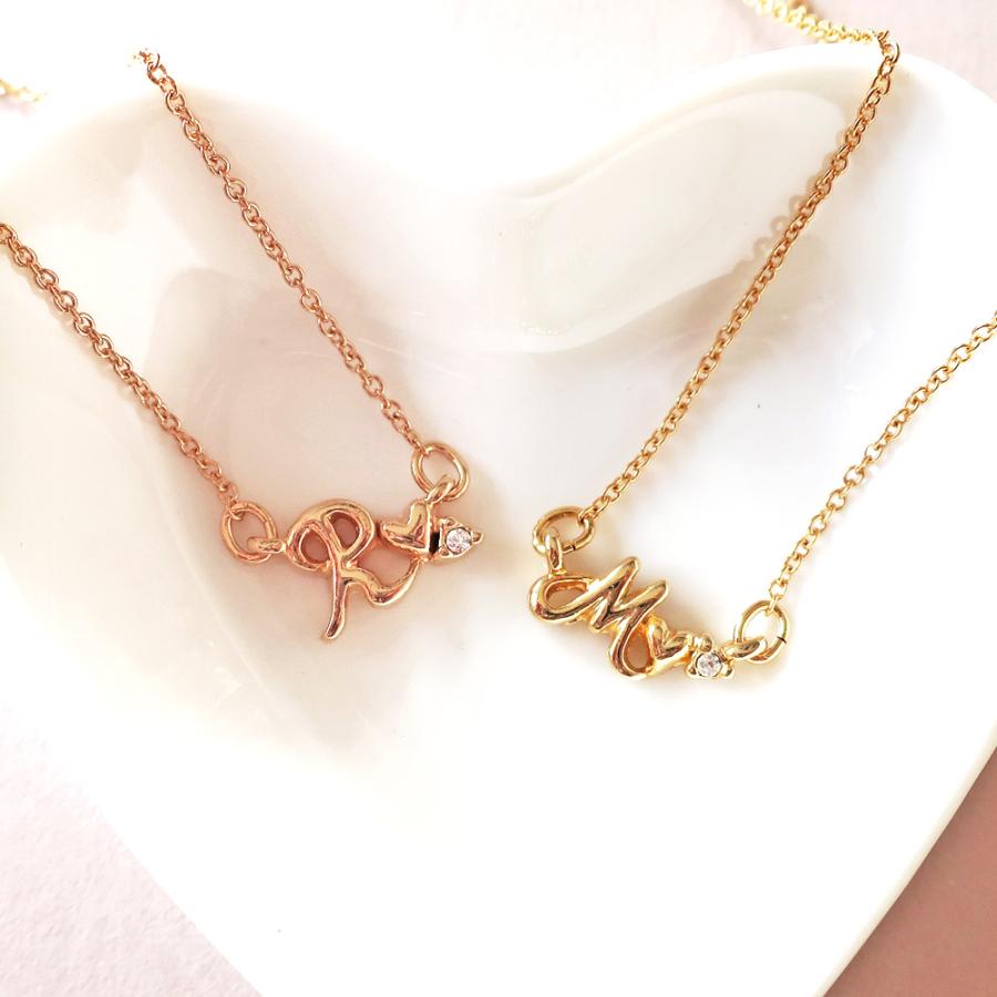 Melody Accessory（メロディーアクセサリー） イニシャル ネックレス