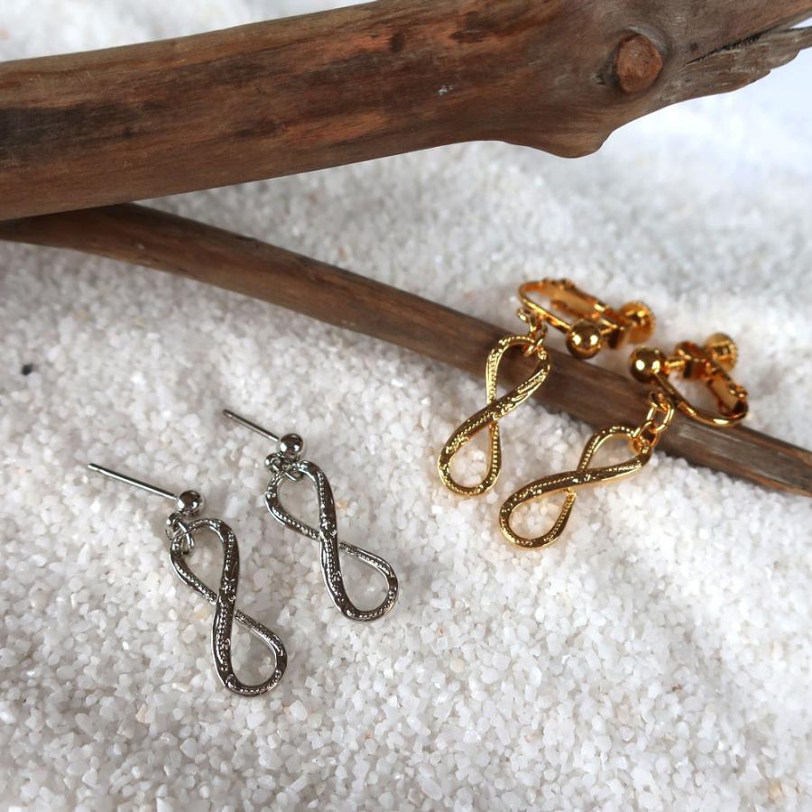 04 素材用 18k 1g アクセサリー　ハンドメイド　指輪　イヤリング イヤリング ダイヤモンド K18YG（18金） フラワー モチーフ 7石