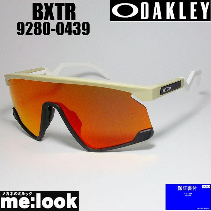 OAKLEY（オークリー） OO9280-0439 BXTR ビーイックスティーアール