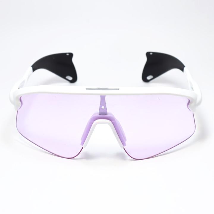 OAKLEY（オークリー） サングラス OO9517-0739 STUNT DEVIL スタント