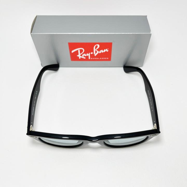 Ray-Ban Wayfarer サングラス ライトグレー　スモークレンズ rayb00-f0439-amz-lpp-m01.jpg