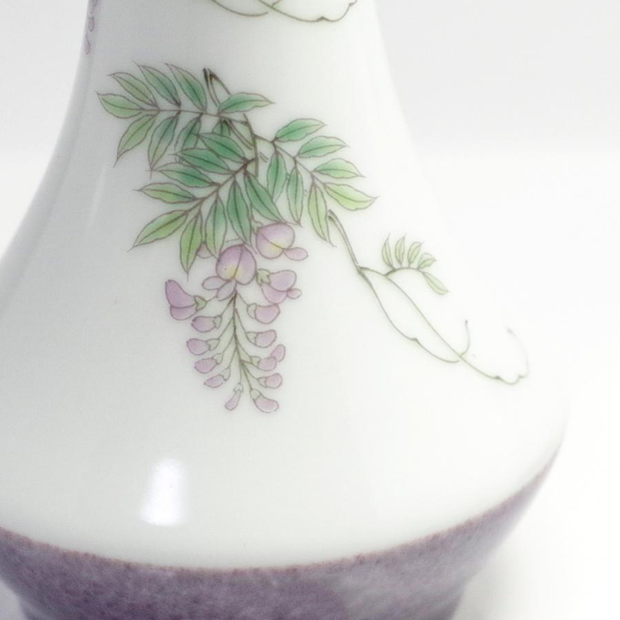 花生、線香立、ロウソク立の3具足がセットになった藤の花絵付けの３点セット 深川製磁製　三具足『柴藤』仏具３点セット |  | 05