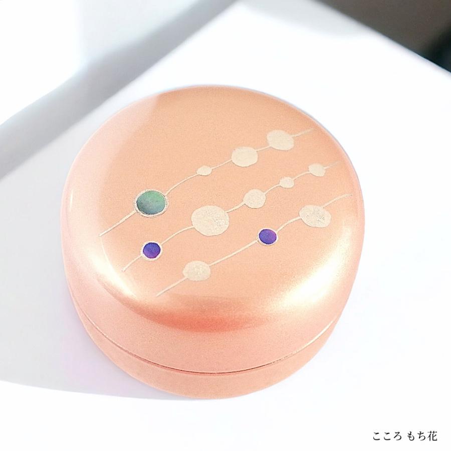 【ミニ骨壷・桜木 木製】現代漆・モダン骨壷 Cocoroこころ　もち花 |  | 09