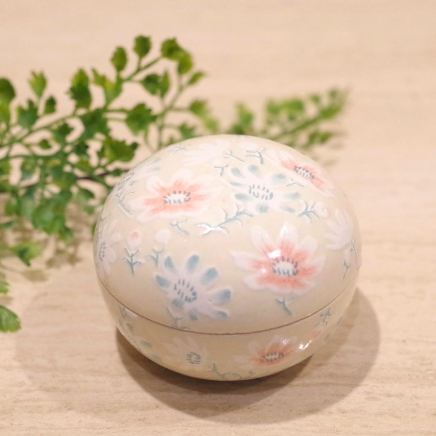 信楽焼の手元供養用 ミニ骨壷　おもかげシリーズ　秋桜 (コスモス）　納骨袋付 |  | 04