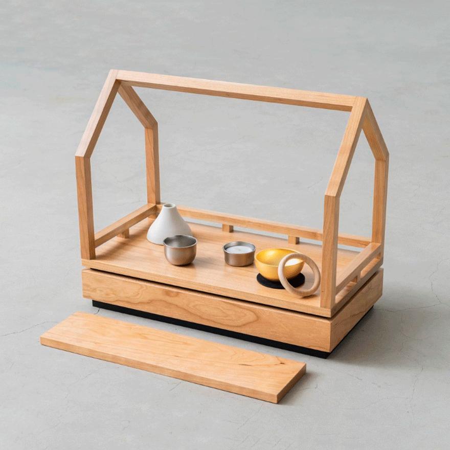おうち仏壇　kaunis カウニス『舞台 butai』日本製　手元供養用置き台　ソウルステージ　天然木材：チェリー |  | 01
