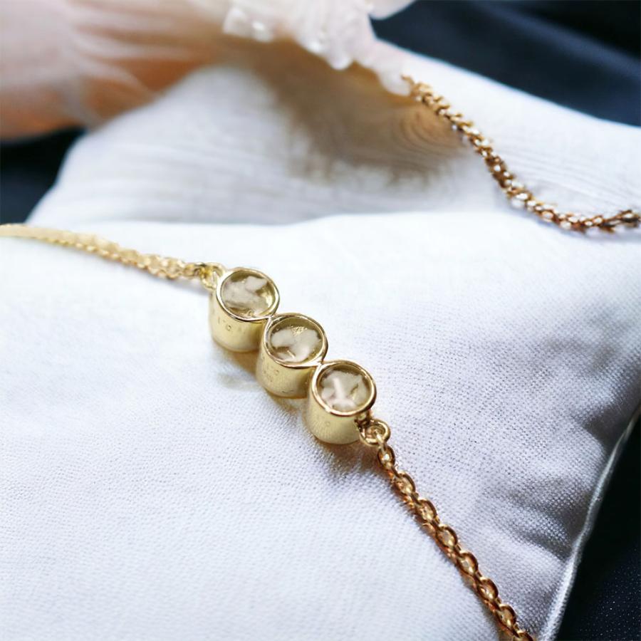 【MB02/K10WG】 樹脂封入の完全防水メモリアルジュエリー　遺骨ブレスレットMB02  １0金ホワイトゴールド×3石の宝石 |  | 20