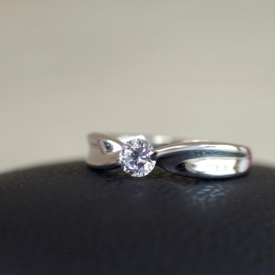 【MR17/K10WG】完全防水遺骨リング・メモリアルリングMR17 地金：10Kホワイトゴールド　0. 3ctダイヤモンド |  | 04