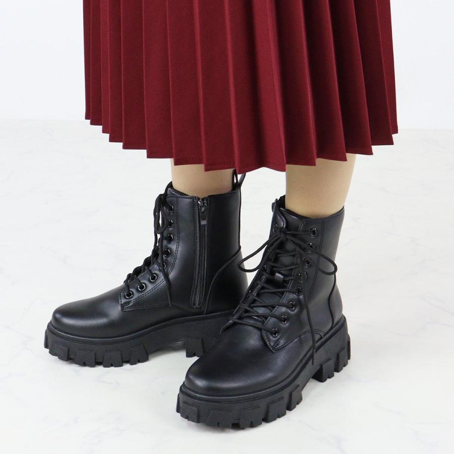 スタッズ付き黒赤ワークブーツ US 7 LibertyDoll ブーツ レディース 厚底 5.5cmヒール 黒 レース