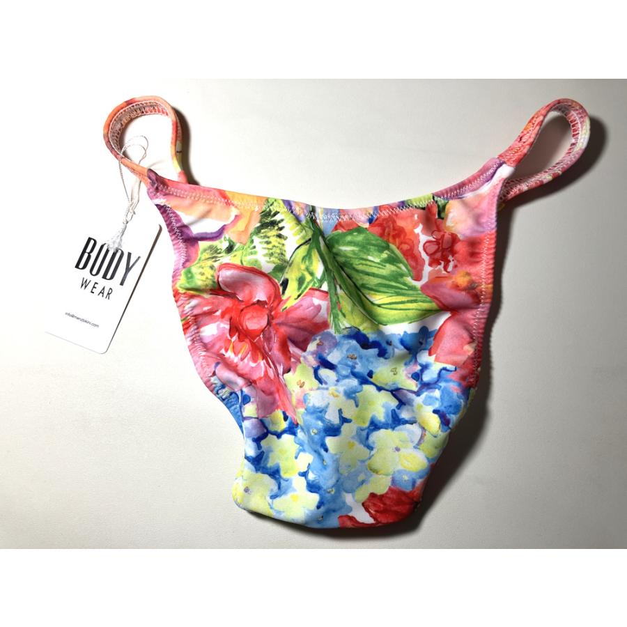 BODYWEAR メンズビキニ ボタニカルフラワー柄 スタイリッシュ ハーフ