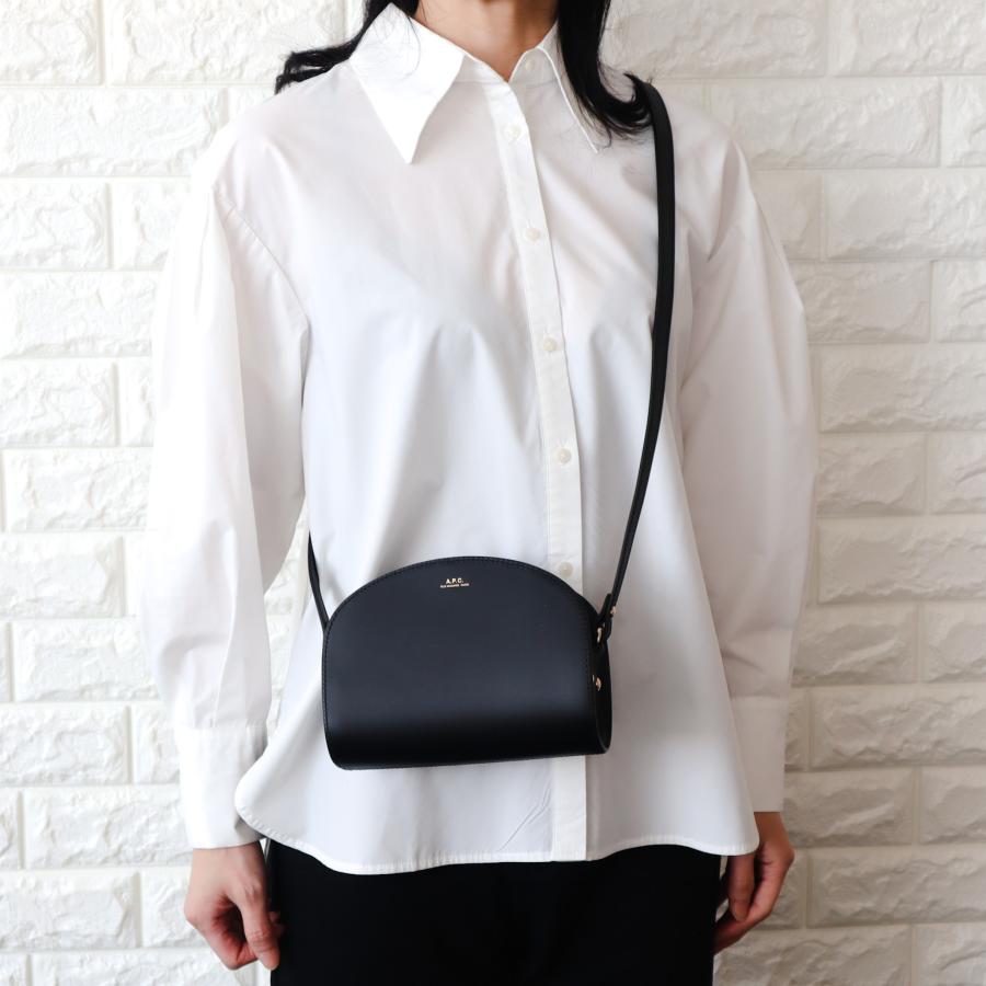 A.P.C. アーペーセー APC ショルダーバック PXAWV F61392 LZZ A.P.C. アーペーセー APC ショルダーバック PXAWV F61392 LZZ