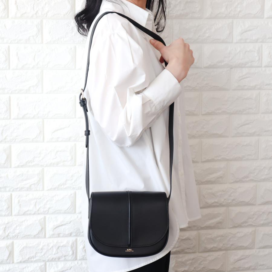 A.P.C. アーペーセー APC SAC Betty バッグ 鞄 PXAWV F61179 A.P.C. アーペーセー APC SAC Betty バッグ 鞄 PXAWV F61179