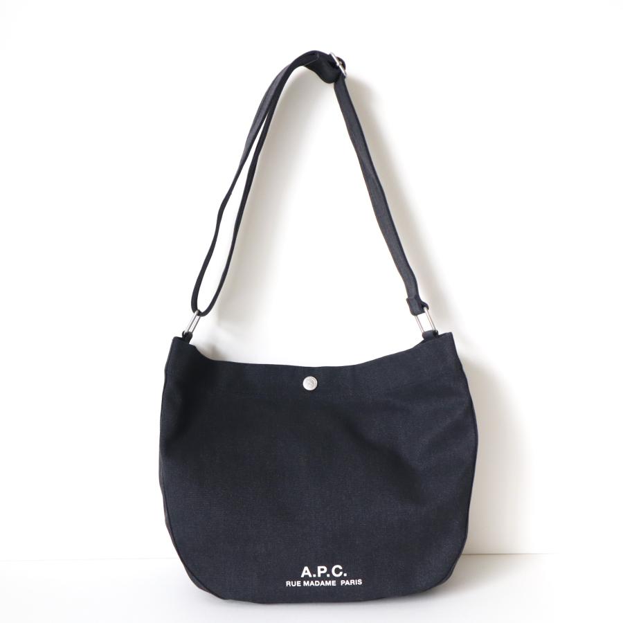 A.P.C. アーペーセー　ショルダーバッグ A.P.C.（アーペーセー） バッグ ショルダーバッグ レディース サラ 斜