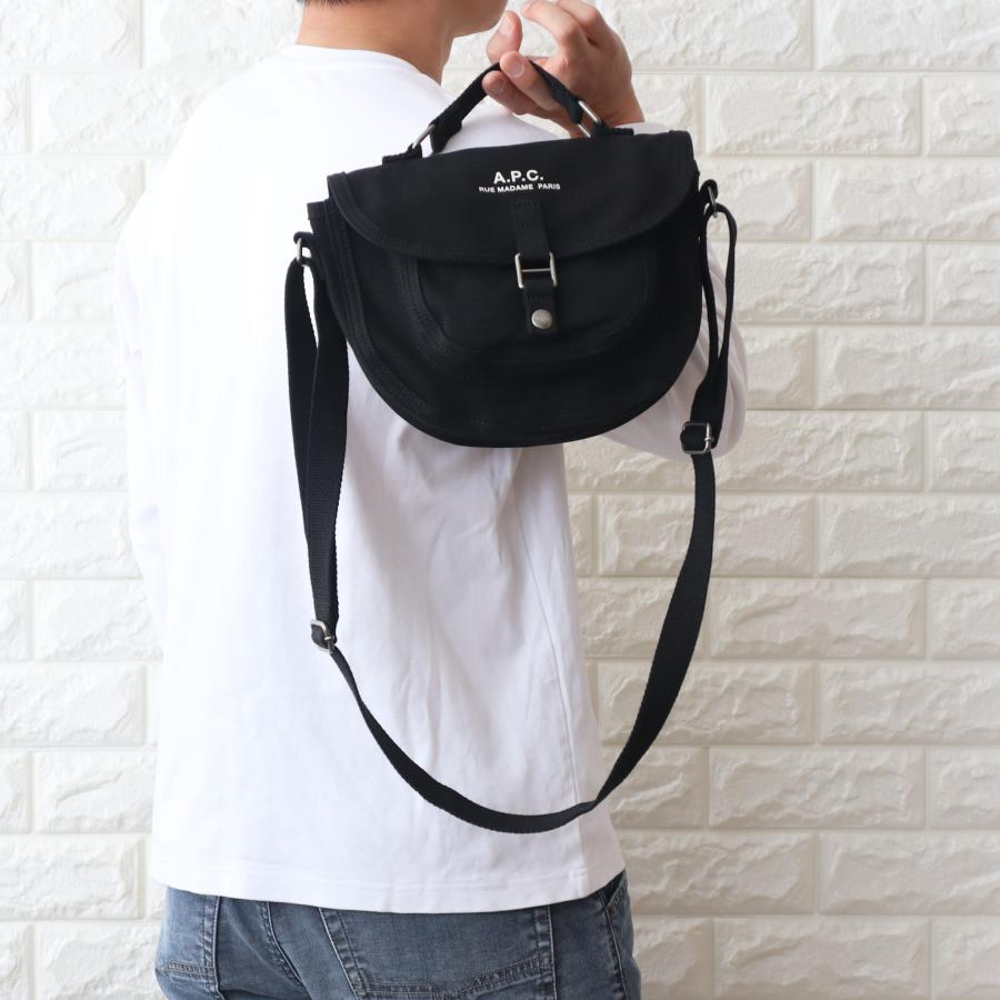 A.P.C. ブラック ボディバッグ Amazon | [アーペーセー]ボディバッグ ヒップバッグ ブラック