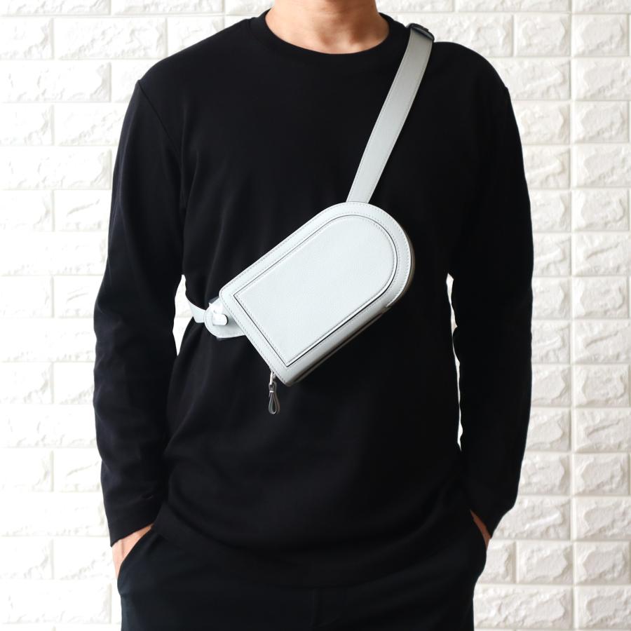 DELVAUX（デルヴォー） 【並行輸入品】デルヴォー ショルダーバッグ
